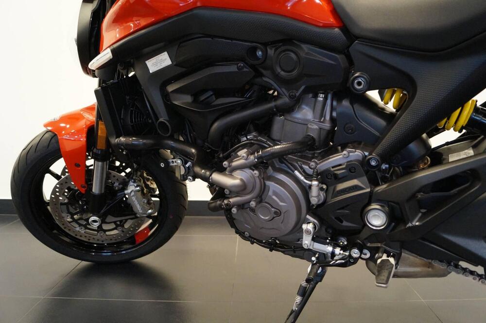 Ducati Monster 937 + (2021 - 25) (8)