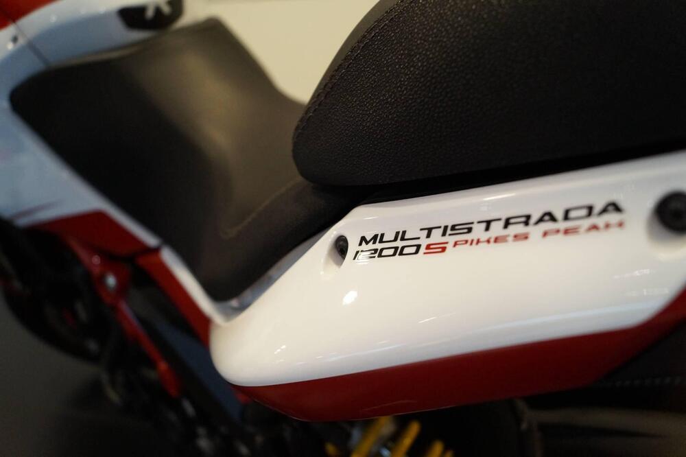 Ducati Multistrada 1200 S Pikes Peak (2013 - 14) (7)