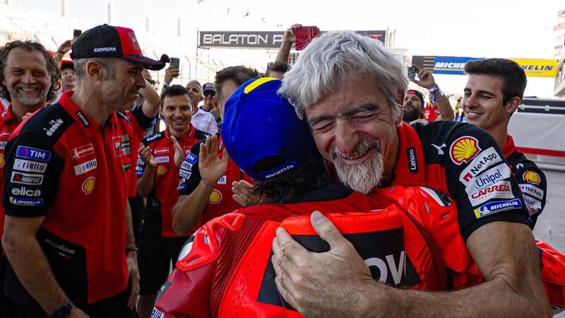MotoGP 2025. GP di Ungheria. Gigi Dall&#039;Igna: &quot;Della forza di Marquez non c&#039;&egrave; niente da aggiungere. Crediamo in Pecco Bagnaia, lui lo sa&quot;