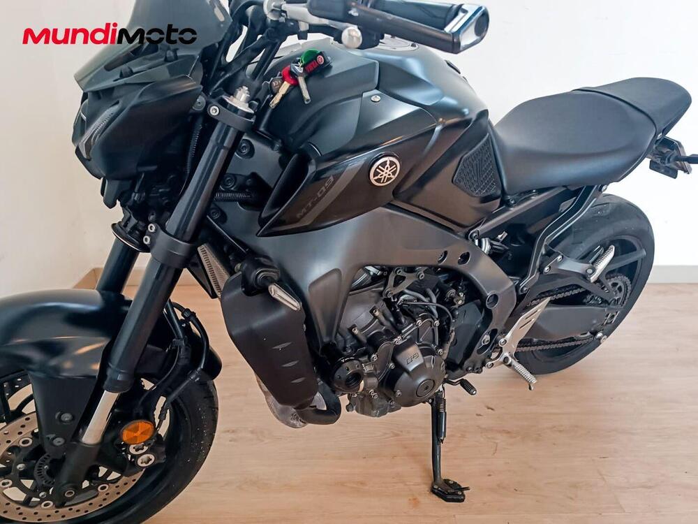 Yamaha MT-09 (2024 - 26) (9)