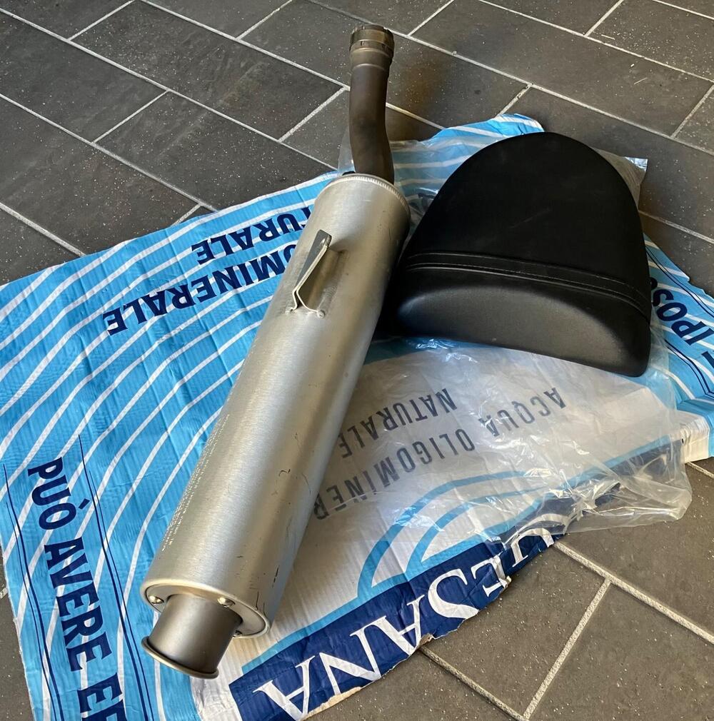 Kawasaki Ninja 1000 ZX-10R (2004 - 05) (9)