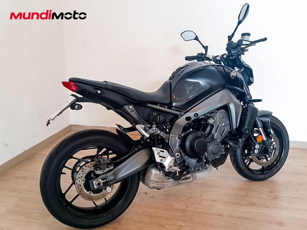 Yamaha MT-09 (2024 - 26) (3)