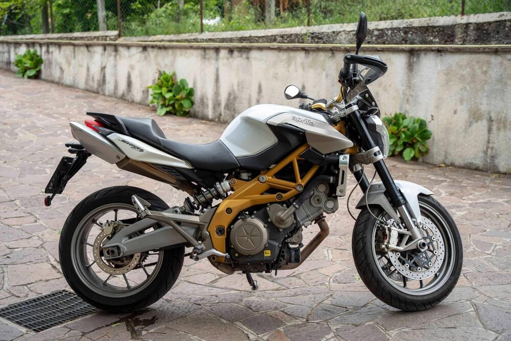 Aprilia Shiver (2008 - 10) (2)