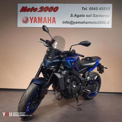 Yamaha MT-09 Y-AMT (2024 - 25) usata