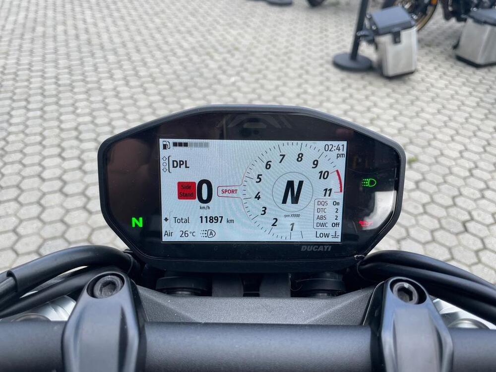 Ducati Monster 937 (2021 - 25) (6)