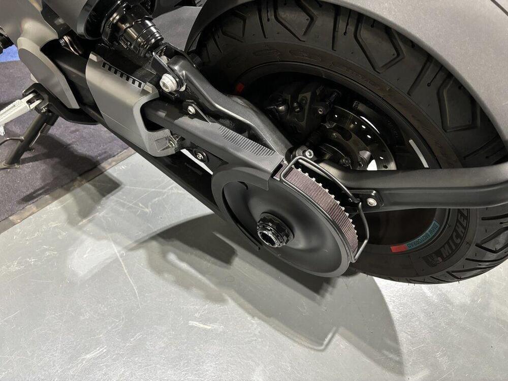 Bmw CE 02 AM (2024 - 26) (10)