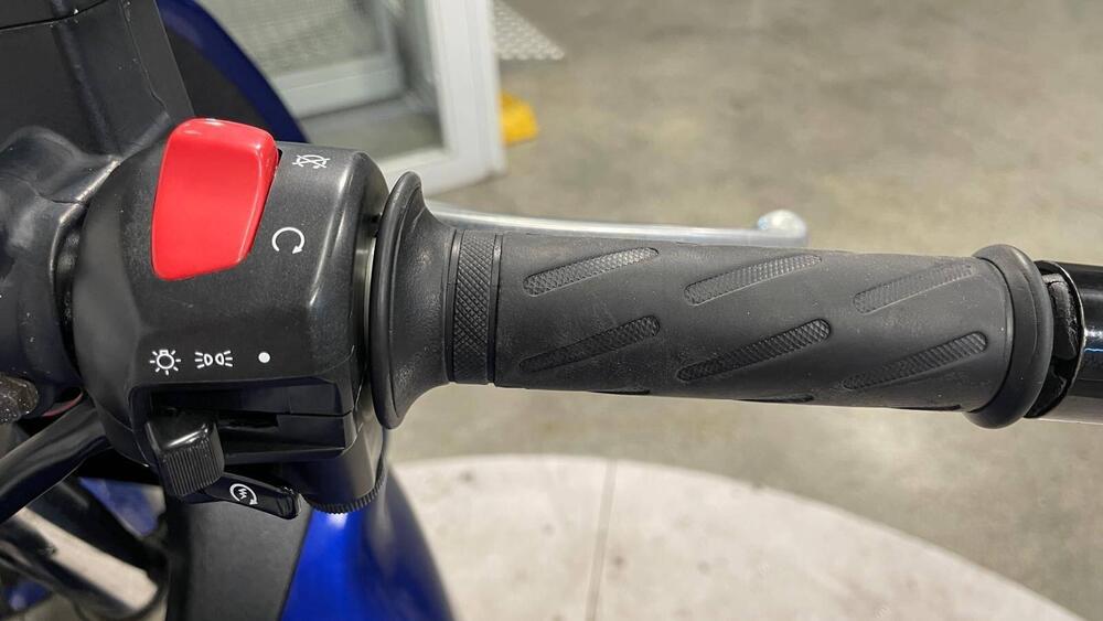 Suzuki GSF 600 Bandit S (2000 - 05) (15)