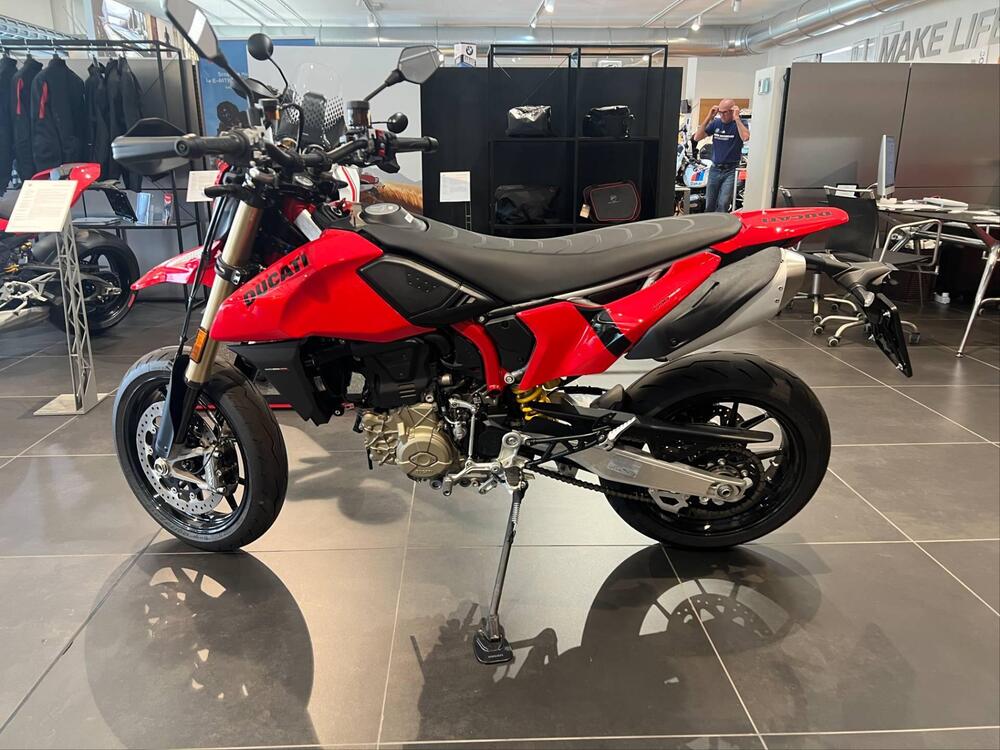 Ducati Hypermotard 698 Mono (2024 - 26) (10)