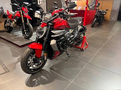 Ducati XDiavel V4 (2025) nuova