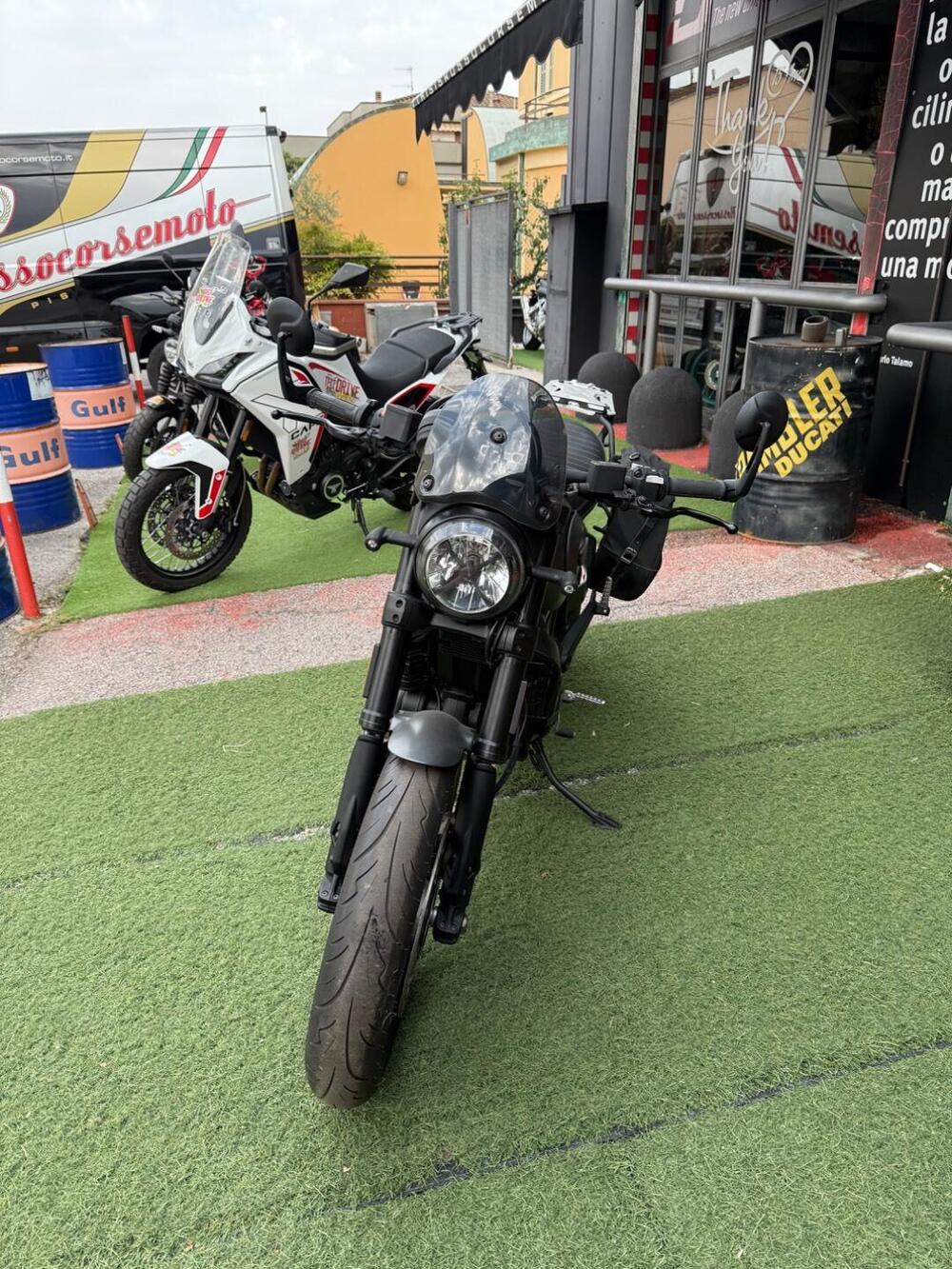 Ducati Scrambler 800 Night Shift (2021 - 22) (2)