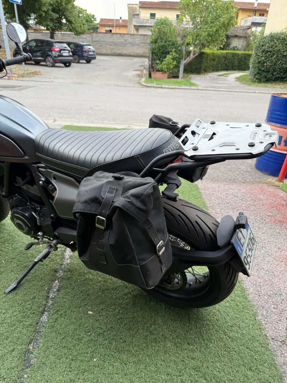 Ducati Scrambler 800 Night Shift (2021 - 22) (13)