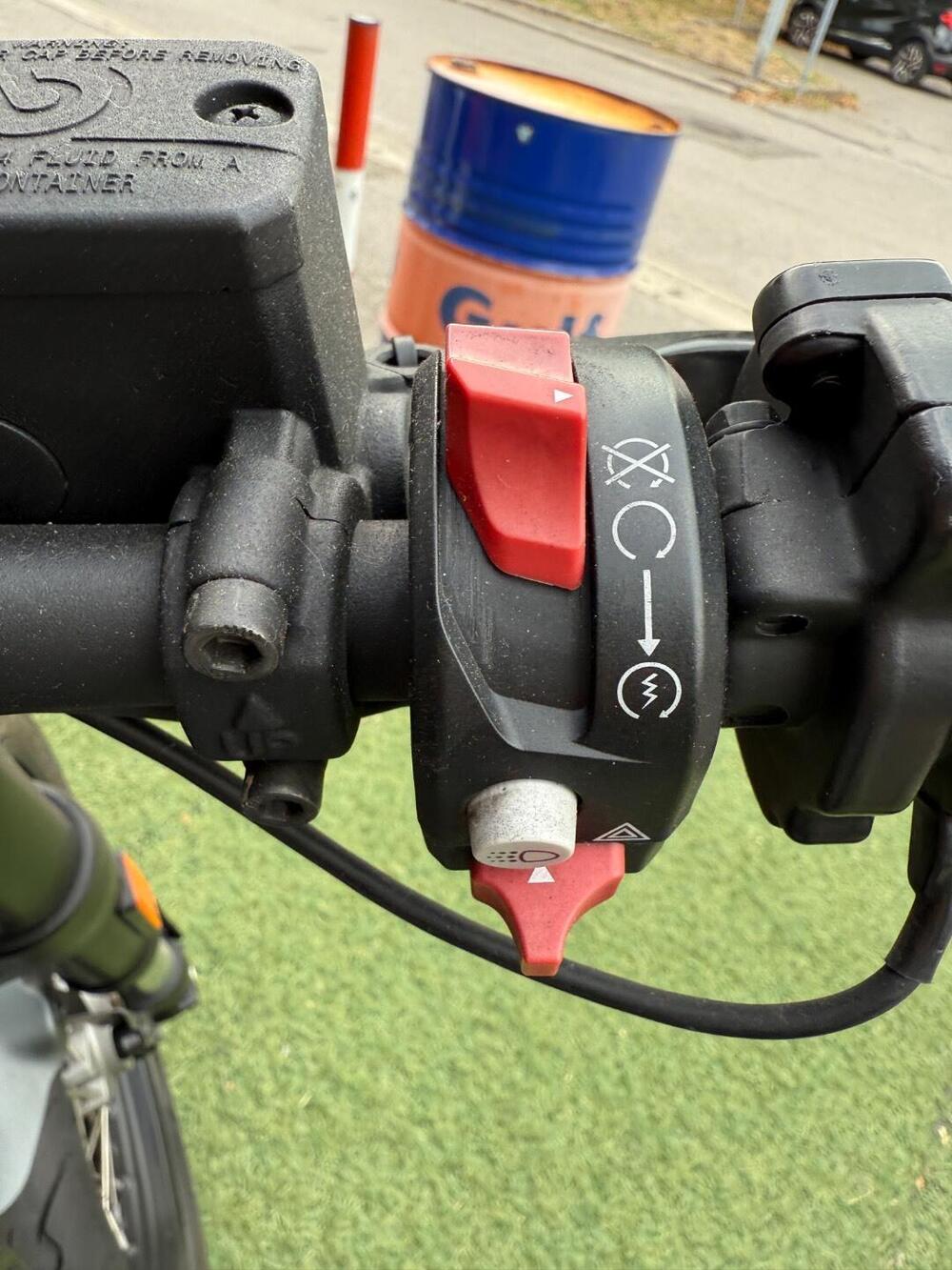 Ducati Scrambler 800 Night Shift (2021 - 22) (15)