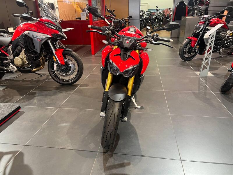 Ducati Streetfighter V2 S (2025 - 26) (3)