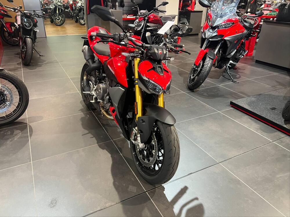 Ducati Streetfighter V2 S (2025 - 26) (2)