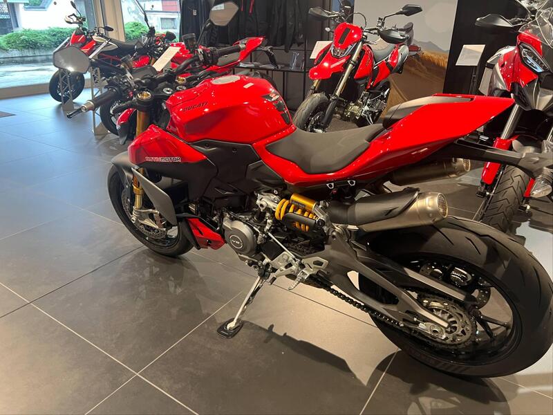 Ducati Streetfighter V2 S (2025 - 26) (3)
