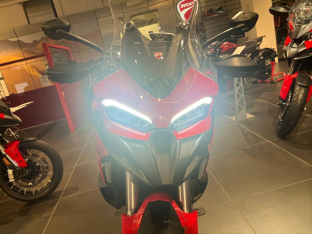 Ducati Multistrada V2 S (2022 - 24) (9)