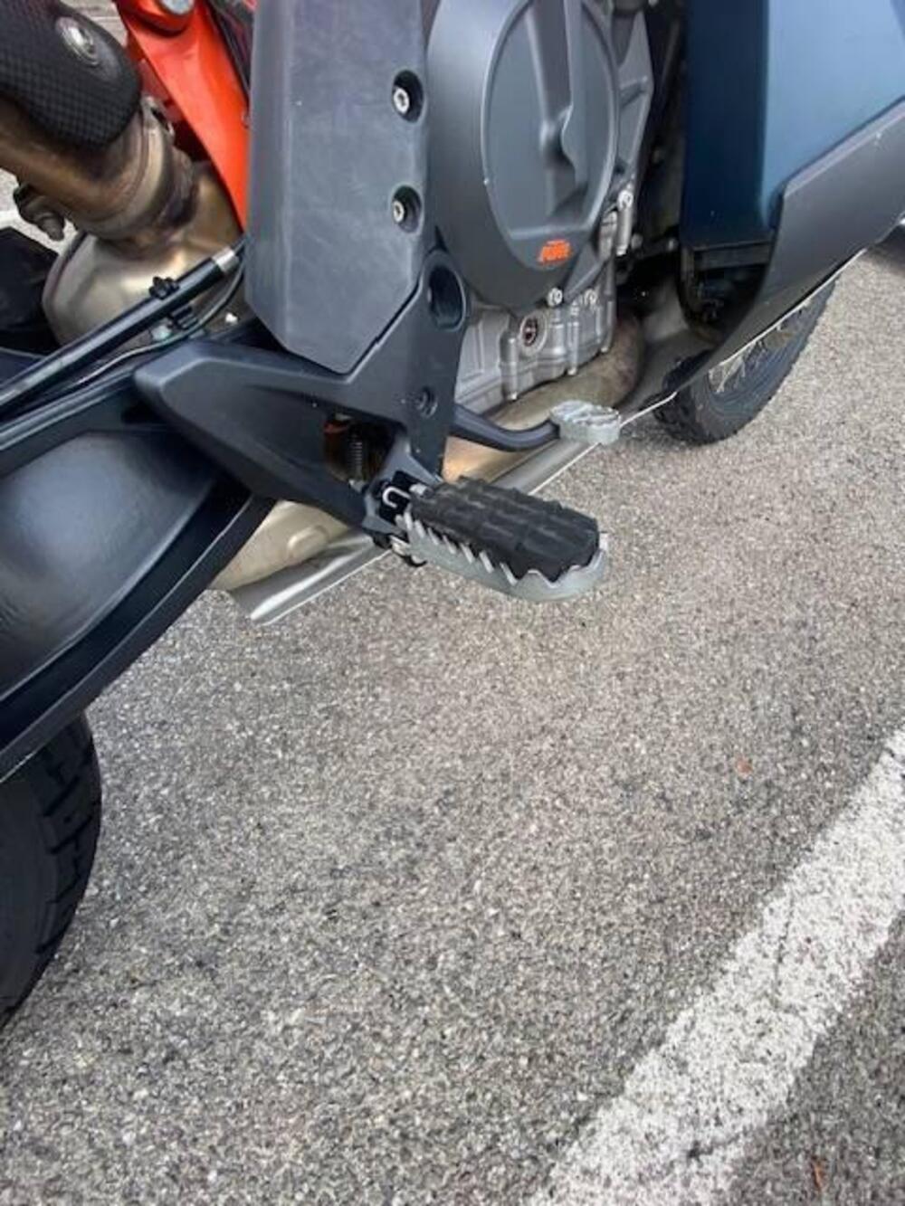 KTM 890 Adventure R (2023 - 24) (10)