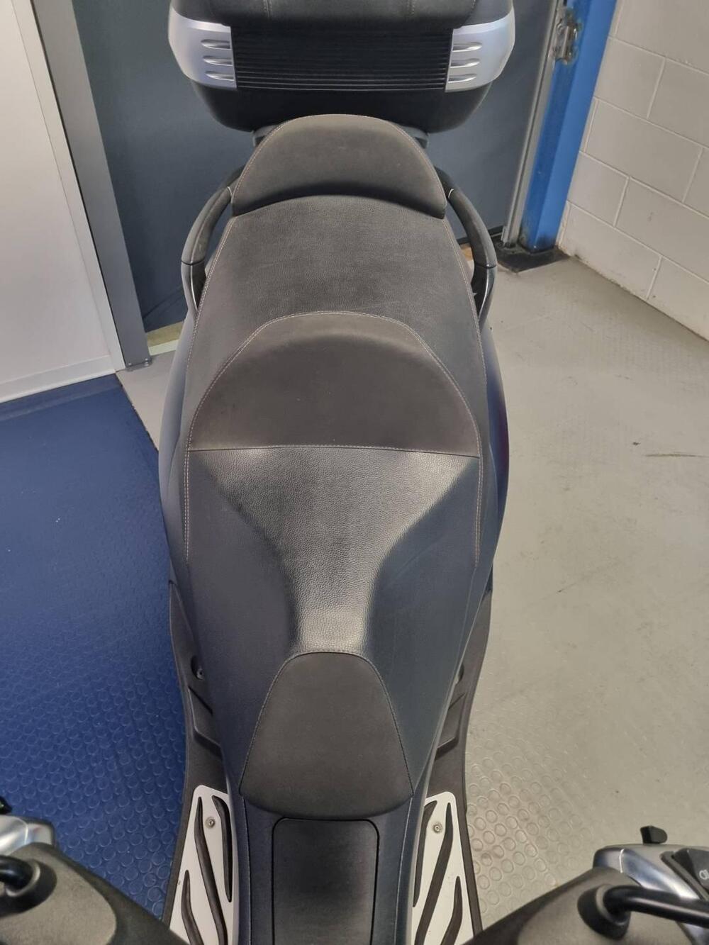 Piaggio Mp3 500 ABS Hpe Sport Advanced (2021 - 23) (9)