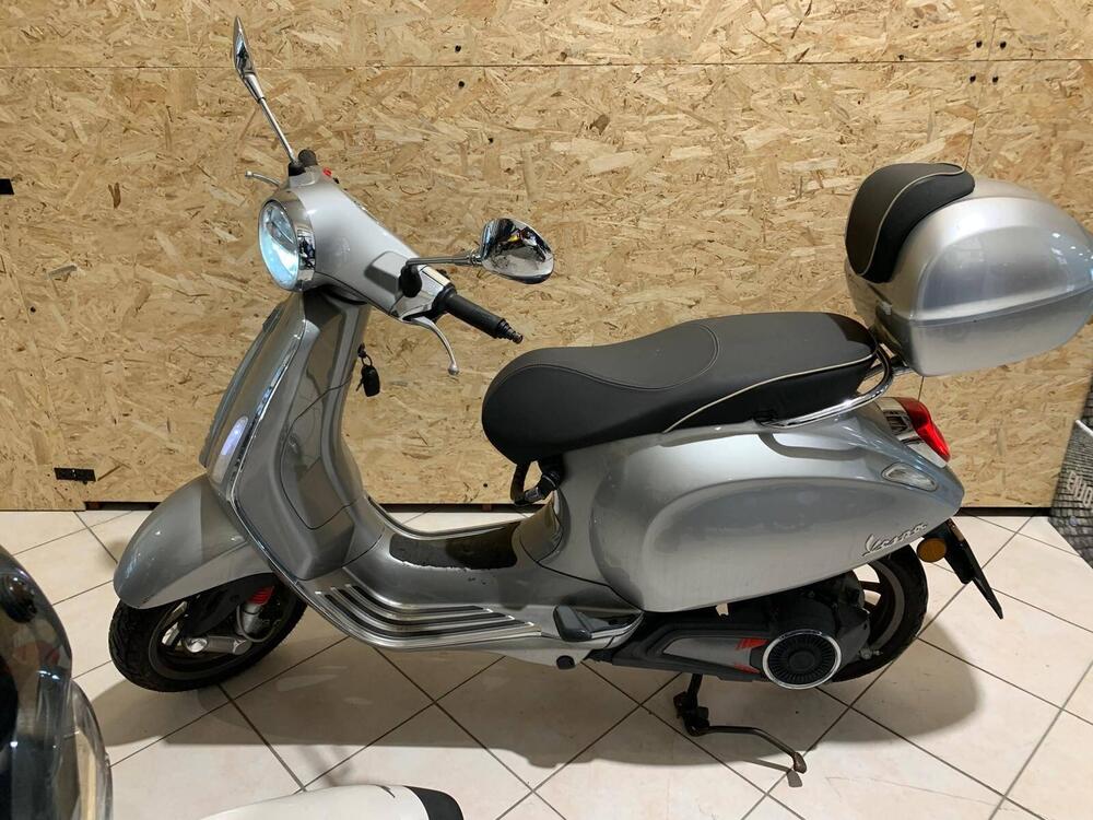 Vespa Vespa Elettrica 70 (2020 - 24) (2)