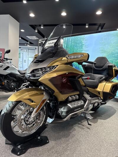 Honda GL 1800 Gold Wing Tour 50&deg; Anniversario (2025) usata