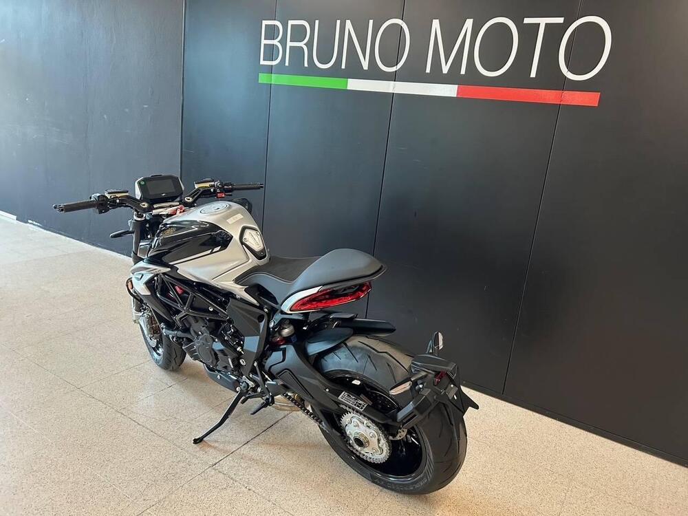 MV Agusta Dragster 800 RR Ottantesimo (2025 - 26) (2)