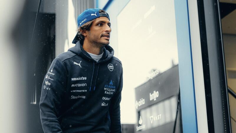 F1. GP Olanda, Sainz: &quot;Auto 2026? Sar&agrave; come con i motori del 2014: all&rsquo;inizio tutti pensavano &lsquo;che diavolo &egrave; questo?&rsquo; e ora &egrave; la normalit&agrave;&quot;
