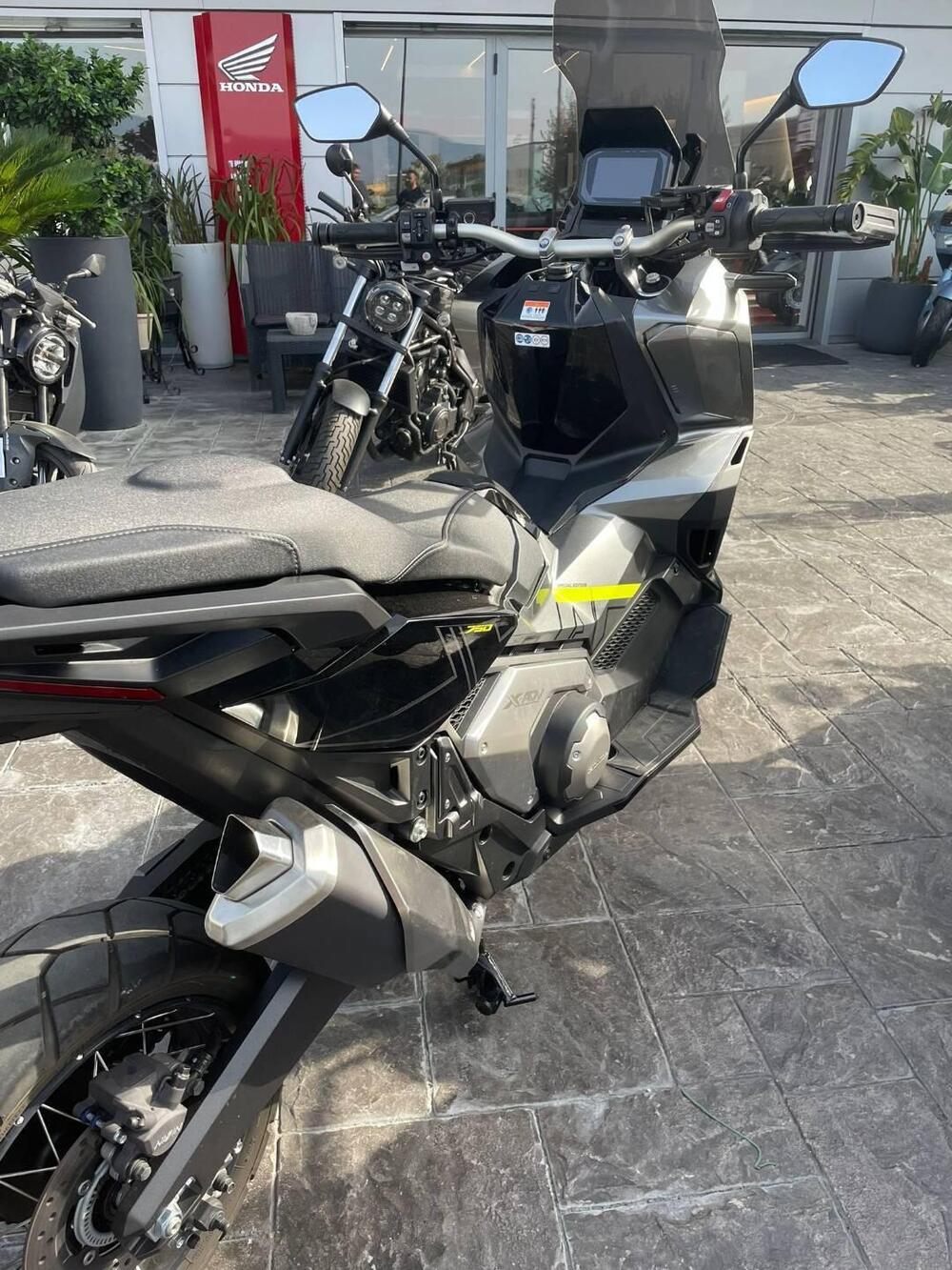 Honda X-ADV 750 (2025 - 26) (8)
