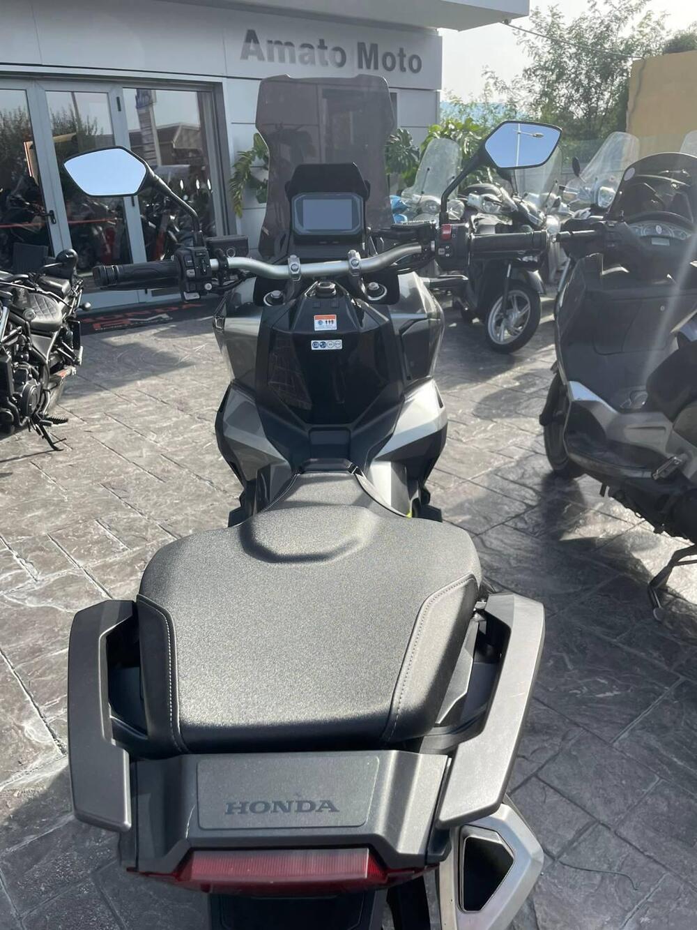 Honda X-ADV 750 (2025 - 26) (9)