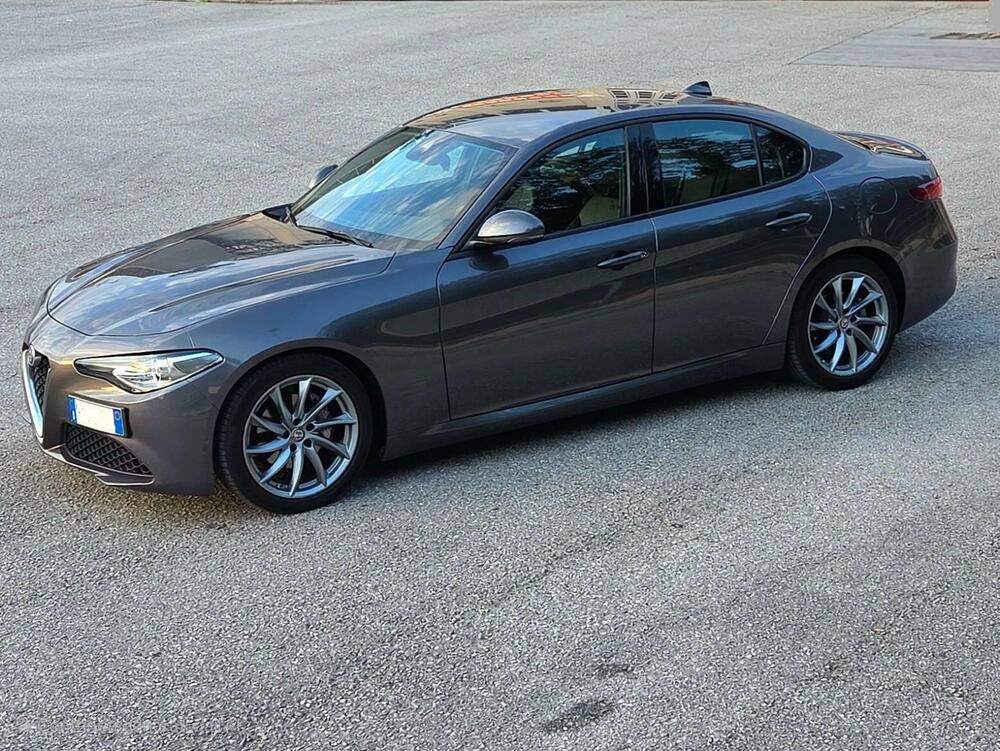 Alfa Romeo Giulia usata a Trieste