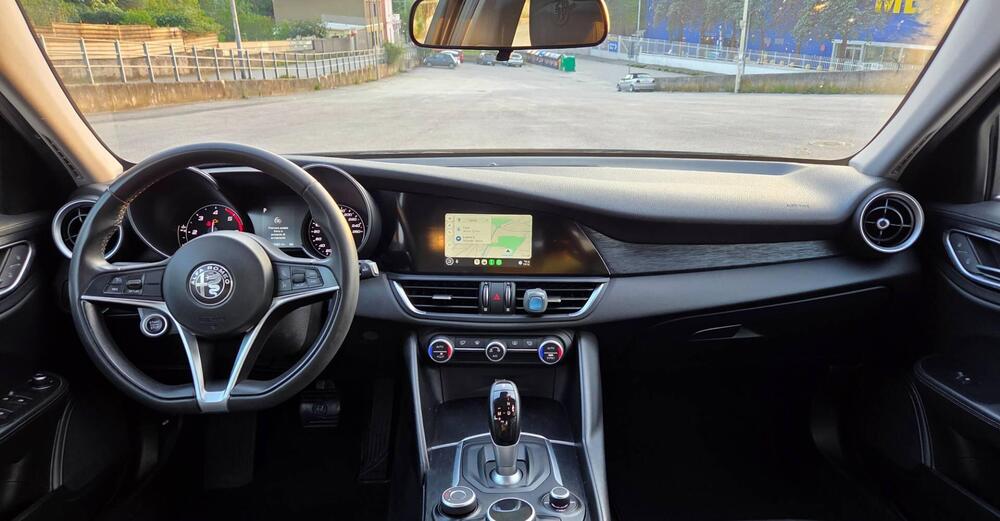 Alfa Romeo Giulia usata a Trieste (13)