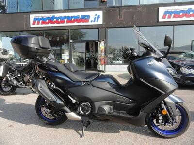 Yamaha T-Max 560 (2022 - 24) usata