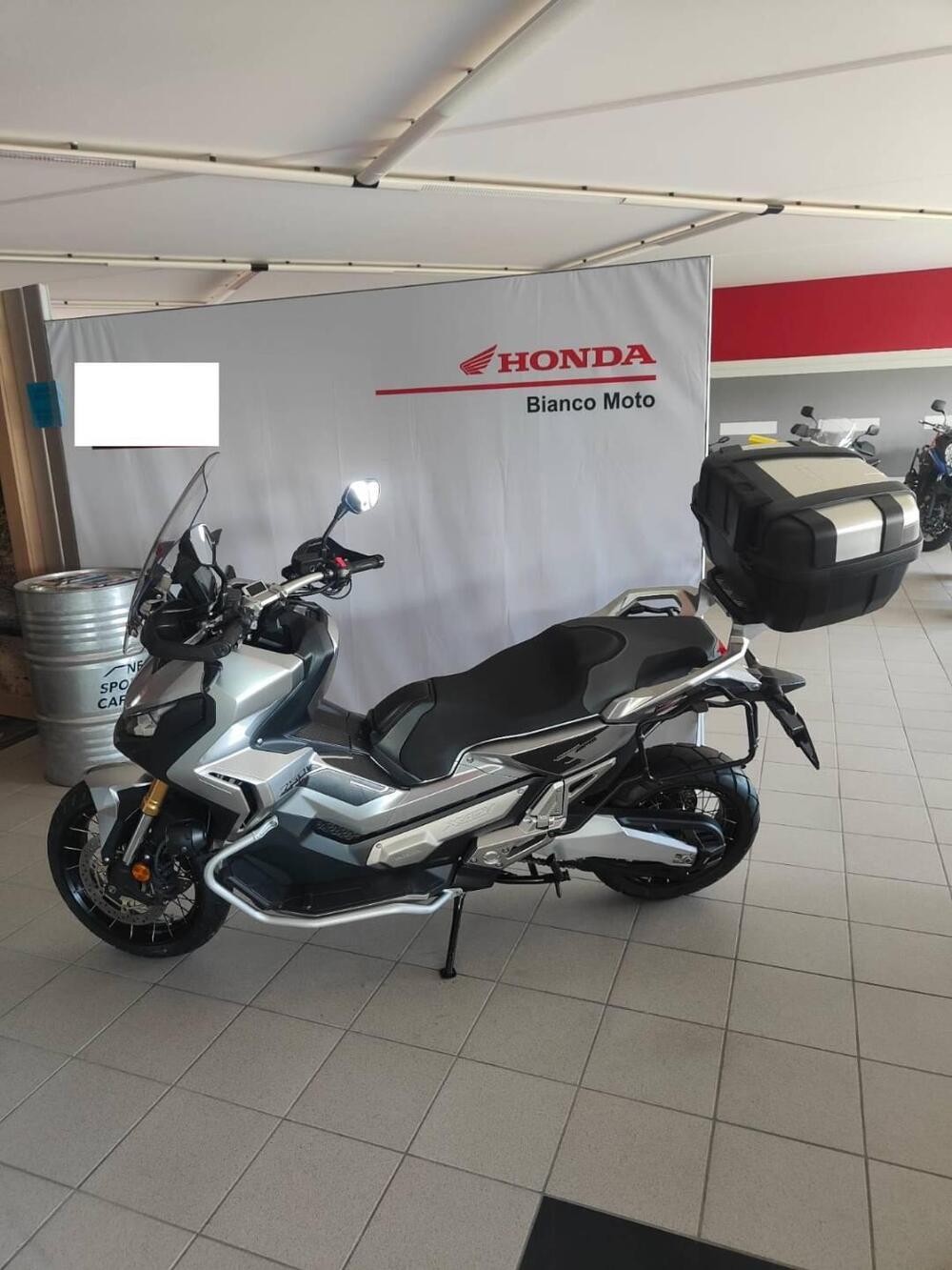 Honda X-ADV 750 Travel Edition (2017) (3)