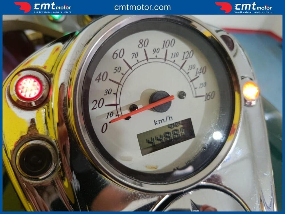 Honda VT 750 C Shadow Twotone (1997 - 01) (5)