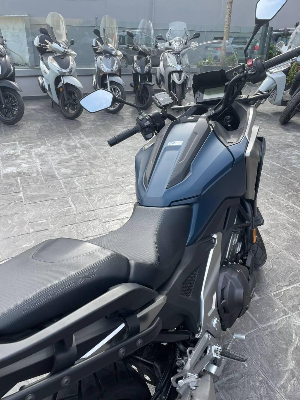 Honda NC 750 X (2021 - 24) (2)