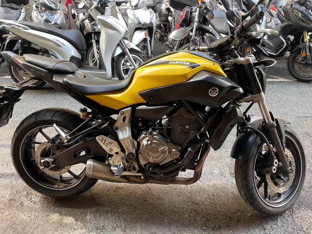 Yamaha MT-07 (2014 - 16) (4)