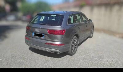 Audi Q7 3.0 TDI 272 CV quattro tiptronic Business Plus del 2016 usata a Roma