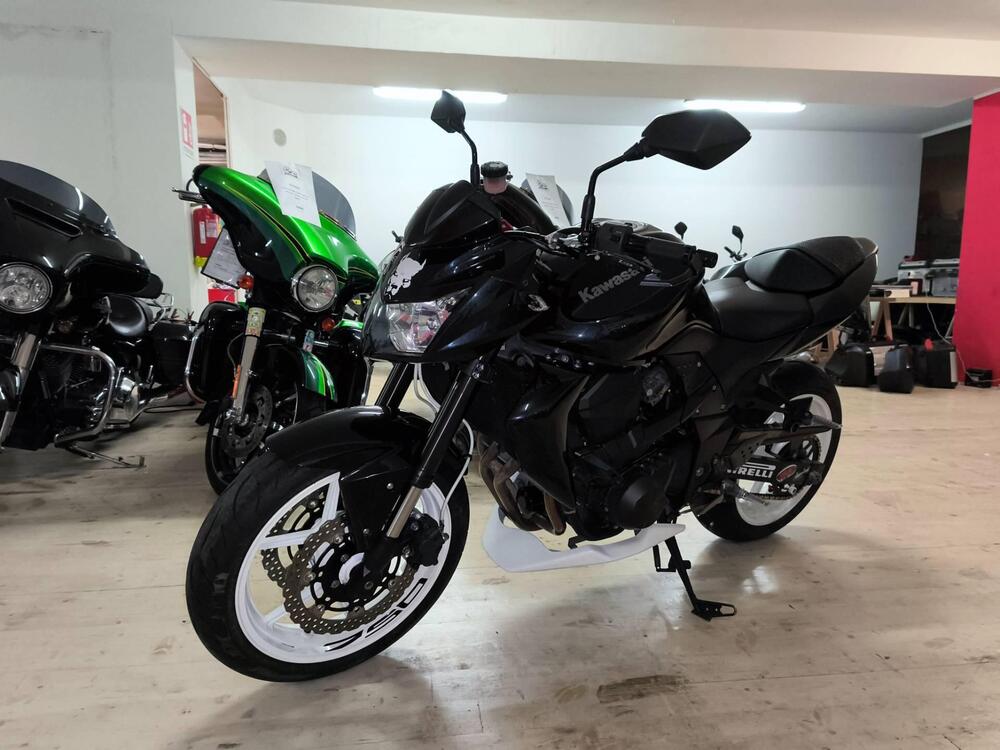Kawasaki Z 750 (2007 - 14) (2)