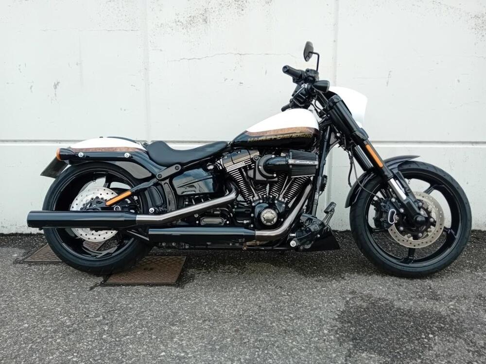 Harley-Davidson 1800 Breakout Pro Street (2016 - 17) - FXSBSE