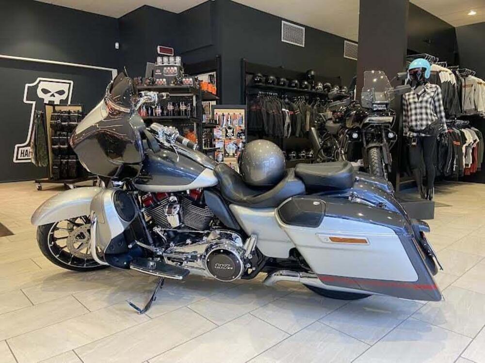 Harley-Davidson 117 Street Glide (2018 - 20) - FLHXSE