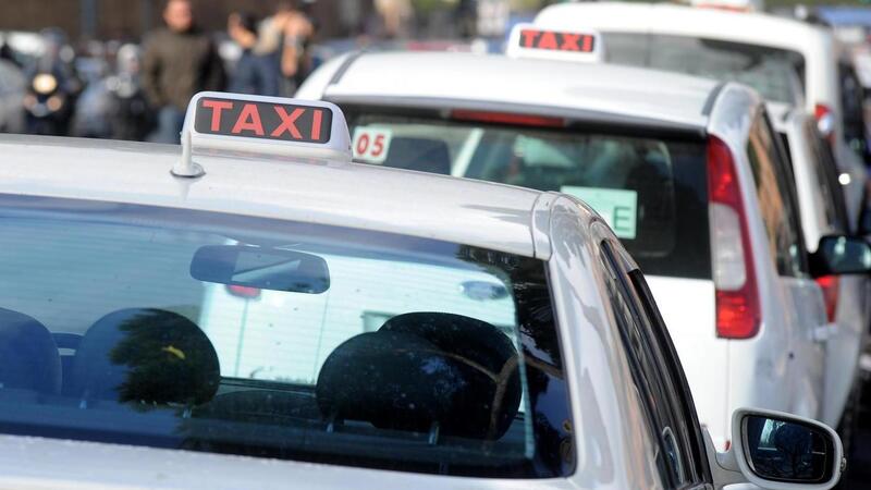 1.500 euro per 1,6 km in taxi: la disavventura di una turista neozelandese