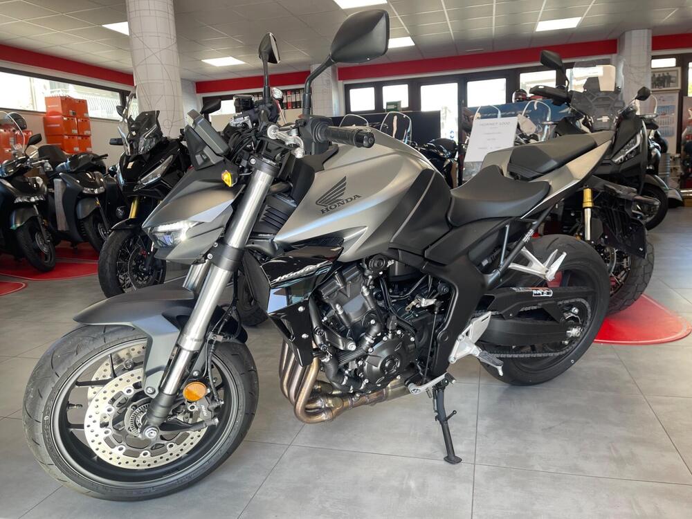 Honda CB 1000 Hornet (2025 - 26)