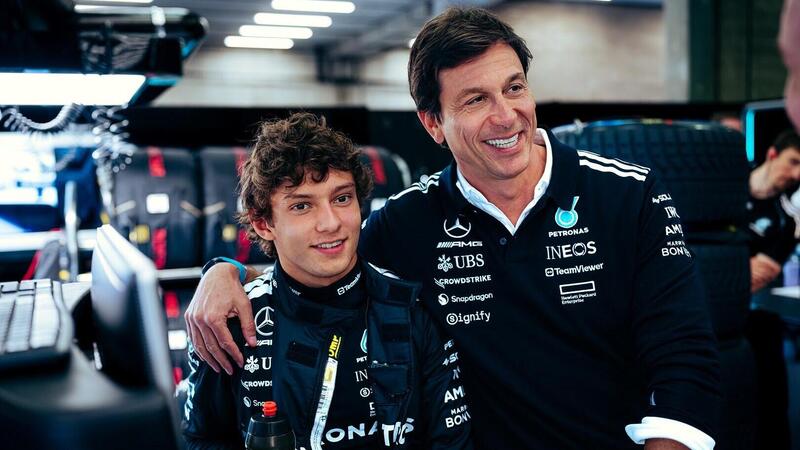  Formula 1. Toto Wolff sostiene Andrea Kimi Antonelli: &ldquo;Gli serve tempo. &Egrave; un investimento a lungo termine&rdquo;. E su Valtteri Bottas dice&hellip;
