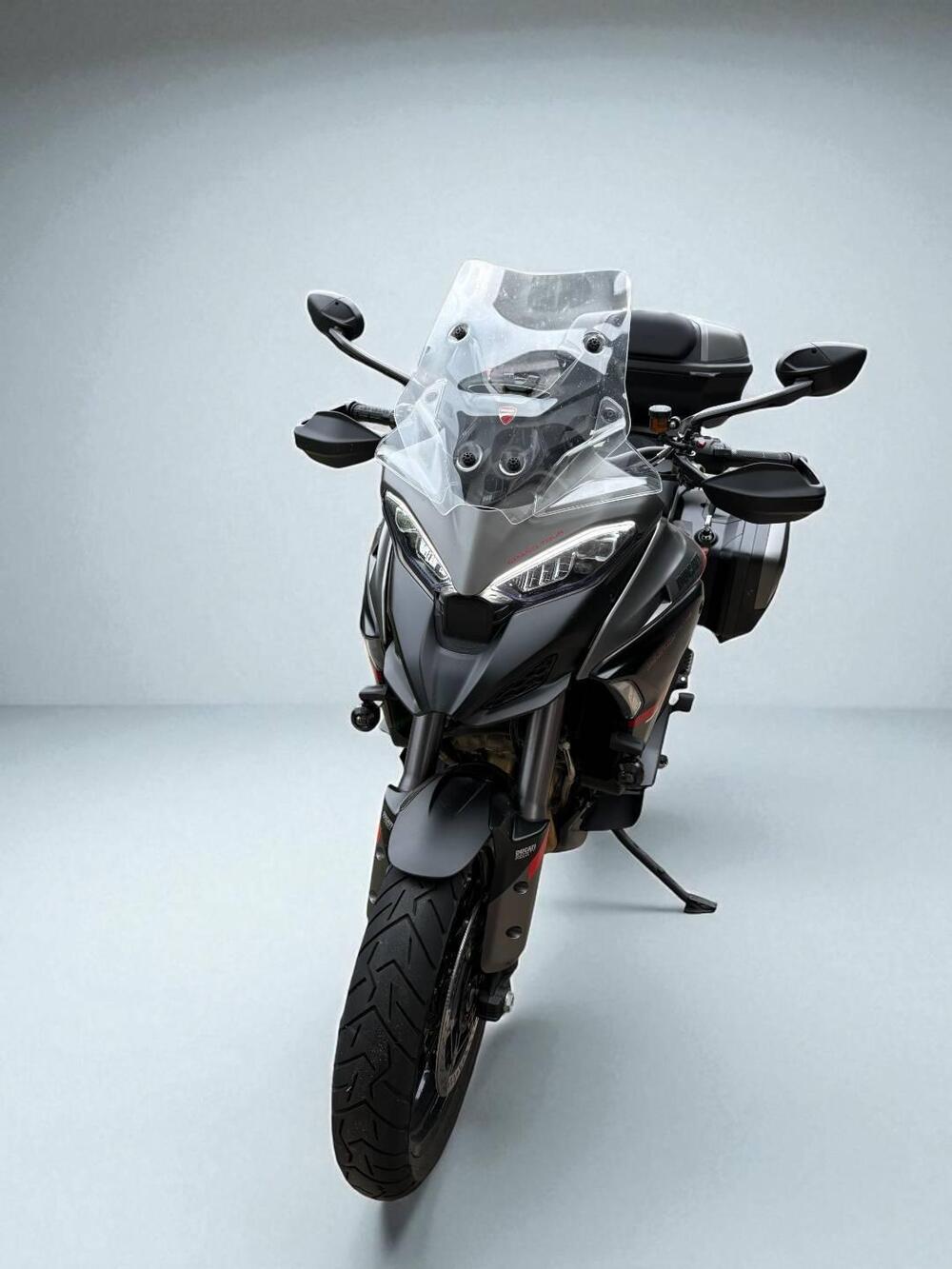 Ducati Multistrada V4 S Grand Tour (2024)
