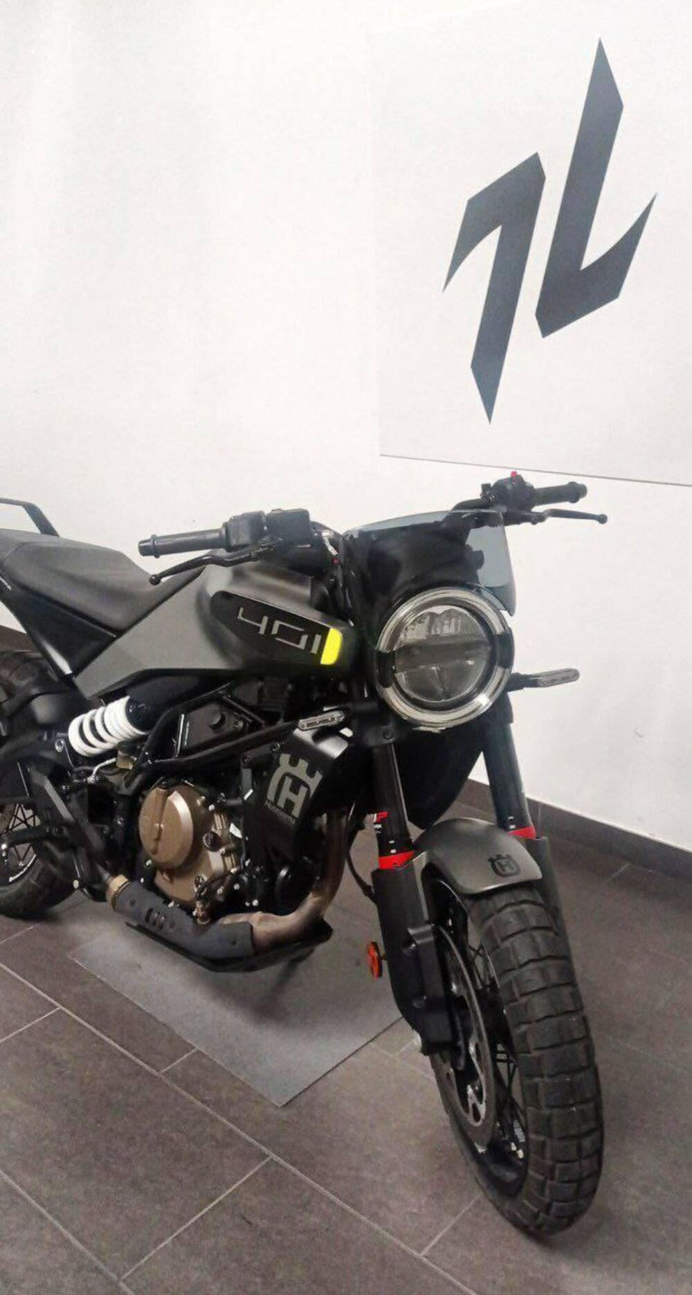 Husqvarna Svartpilen 401 (2024 - 26) (2)