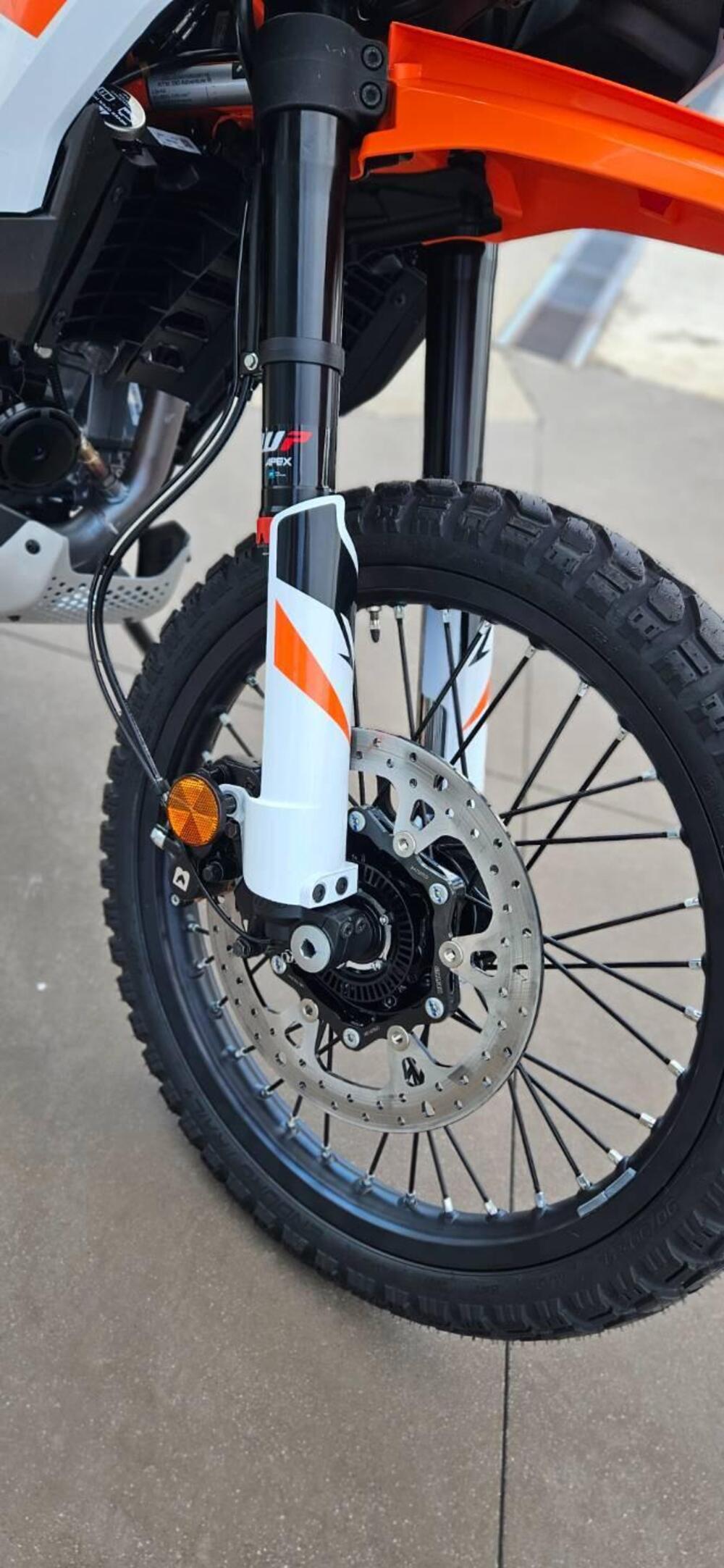 KTM 390 Adventure R (2025 - 26) (10)