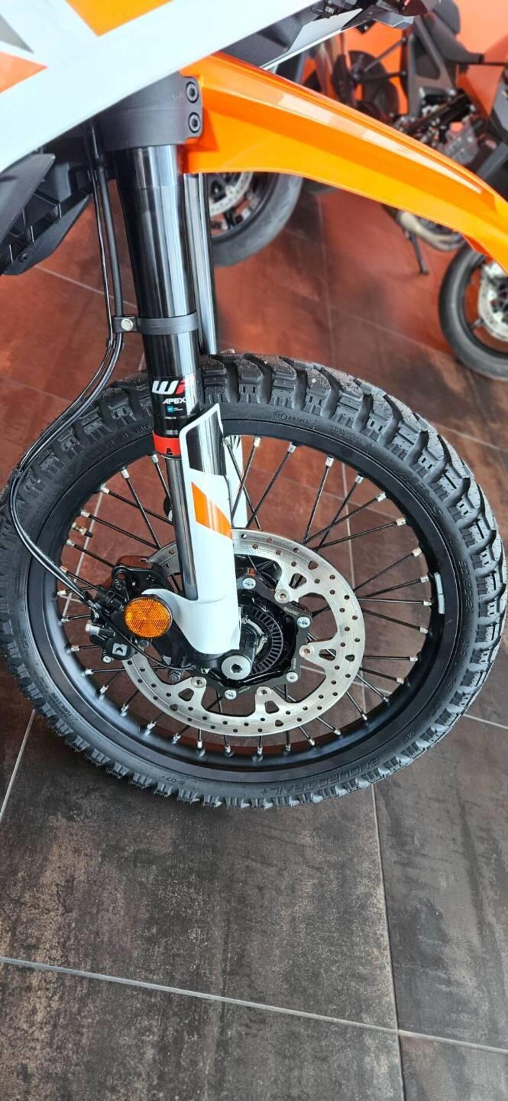 KTM 390 Adventure R (2025 - 26) (13)