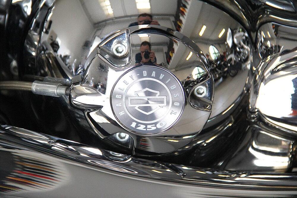 Harley-Davidson 1250 V-Rod (2008 - 12) - VRSCAW (7)