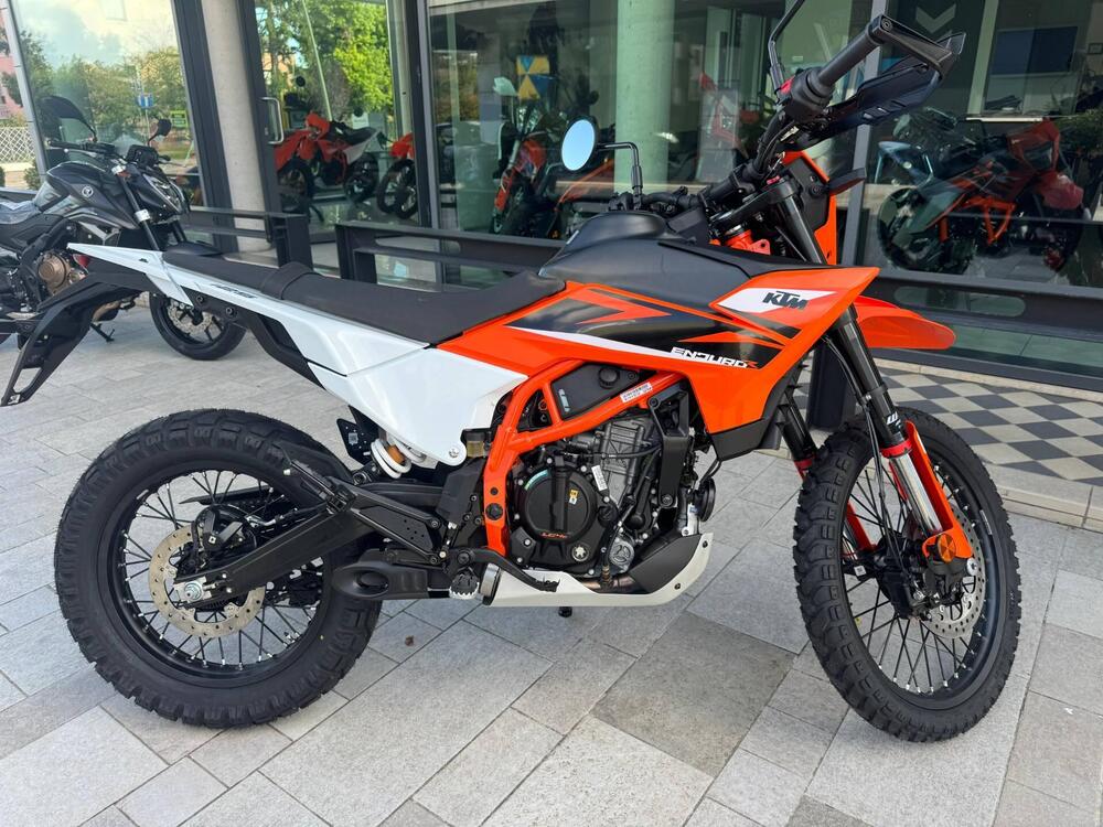 KTM 125 Enduro R (2025 - 26)