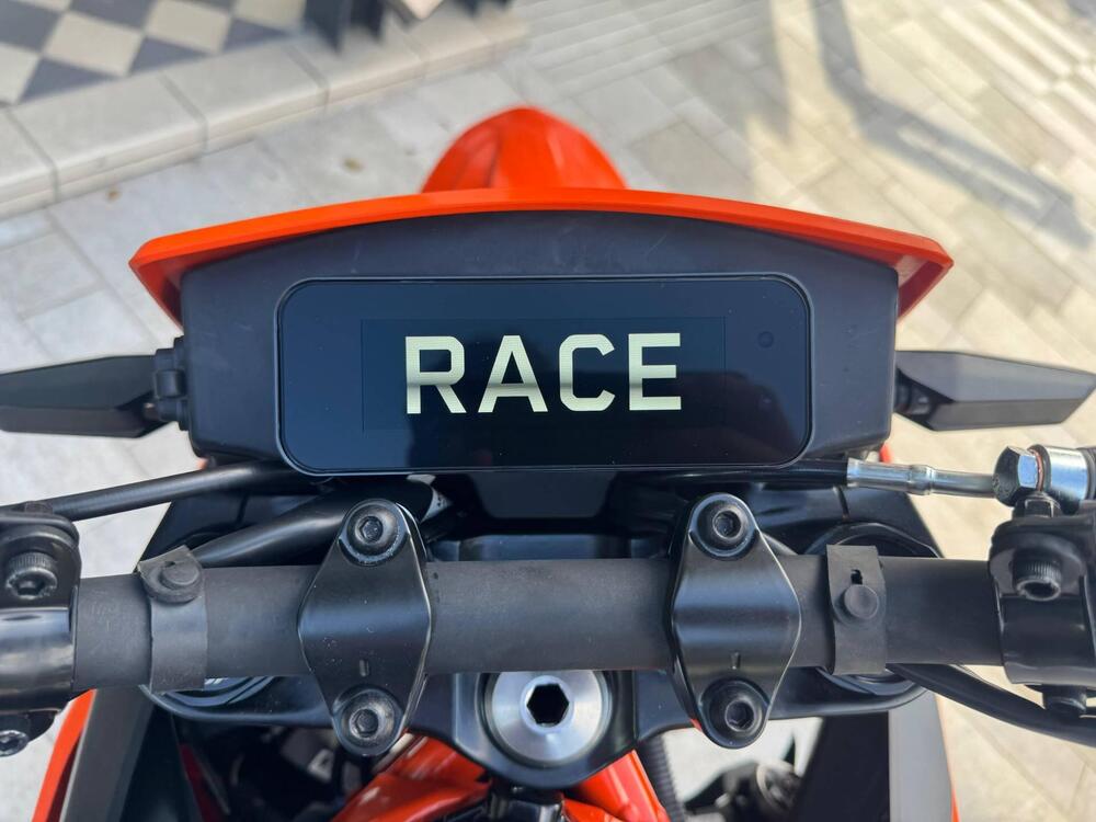 KTM 125 Enduro R (2025 - 26) (3)