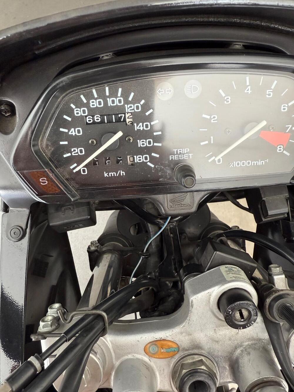 Honda NX 650 Dominator (1996 - 02) (2)